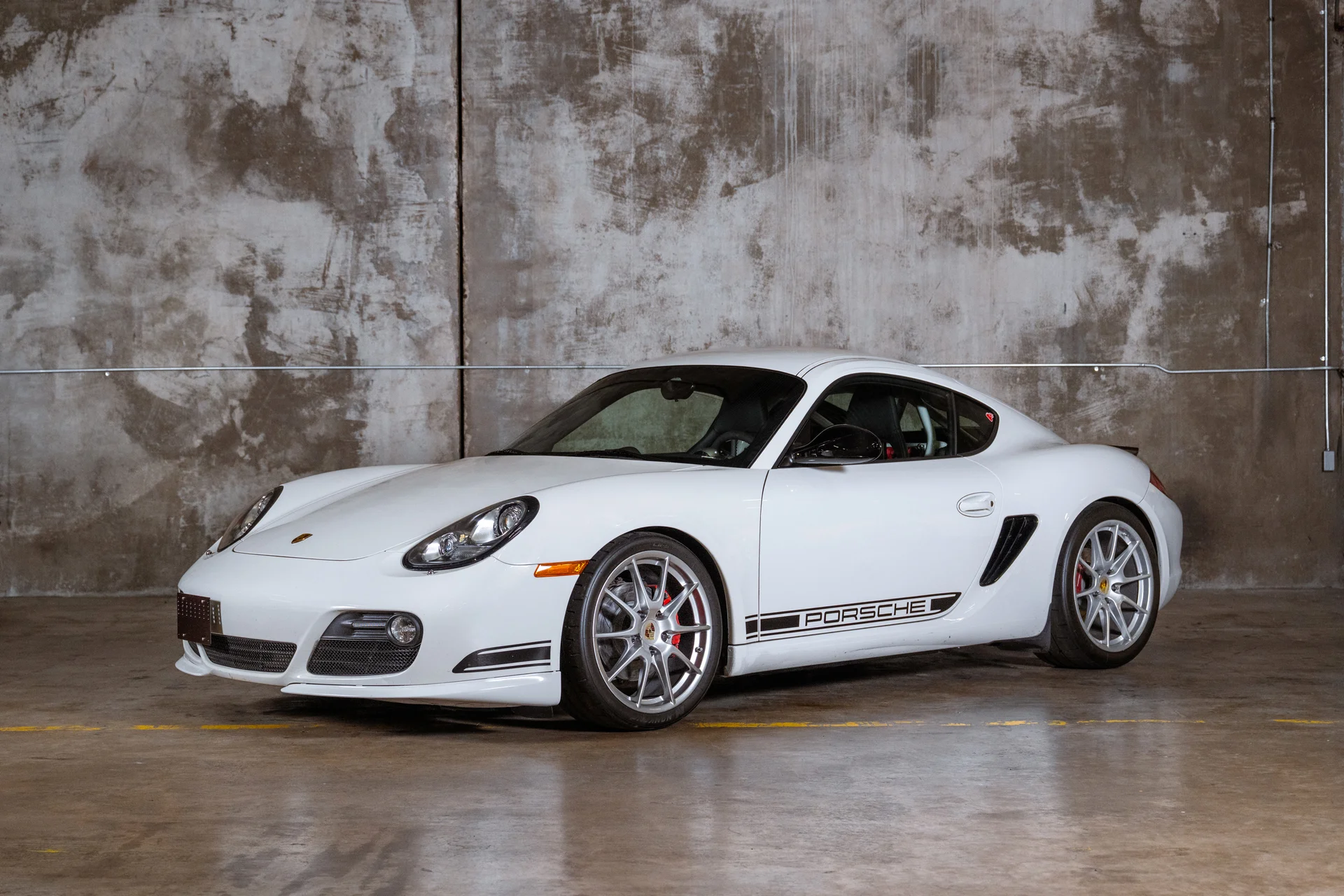 2012 Porsche Cayman R - Photo 6