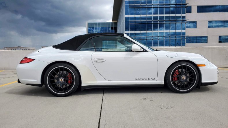 For Sale 2011 Porsche 911