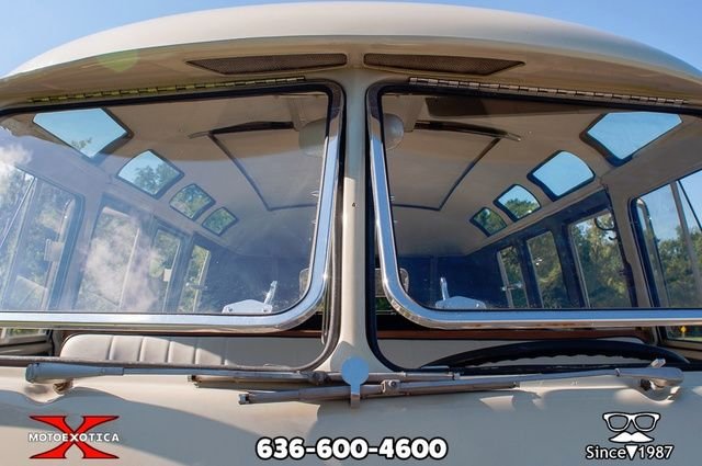 1959 Volkswagen 19-Window Bus | Motoexotica Classic Cars