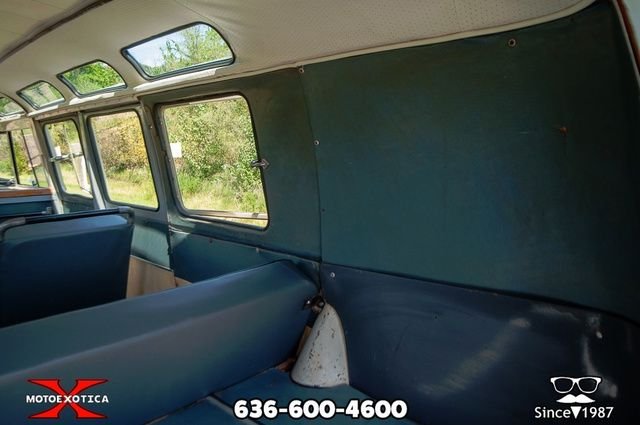 1959 Volkswagen 19-Window Bus | Motoexotica Classic Cars