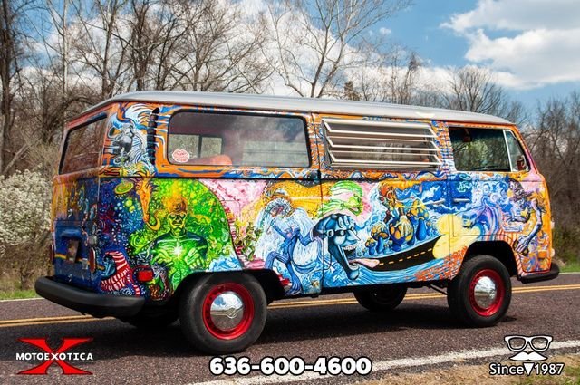 1971 Volkswagen Bus | Motoexotica Classic Cars