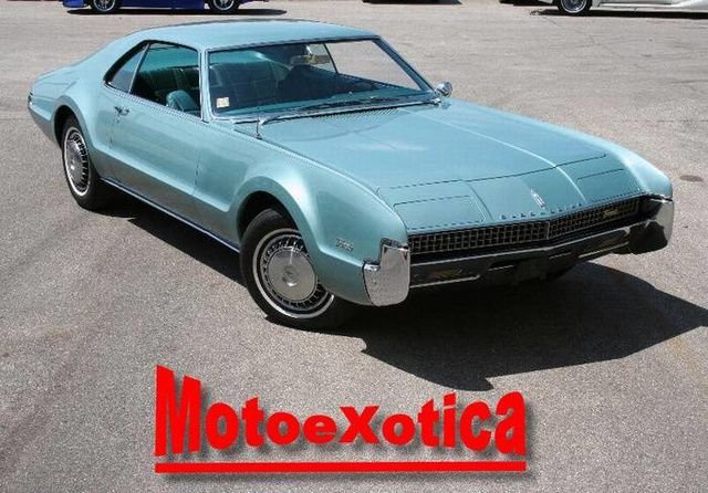 1972 OLDSMOBILE TORONADO OWNER MANUAL + '72 OLDS EMISSION CONTROLS BOOKLET