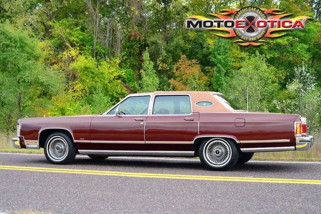 1979 Lincoln Continental Town Car | Motoexotica Classic Cars