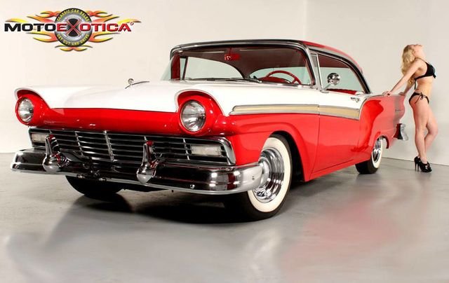 1957 Ford Fairlane | Motoexotica Classic Cars
