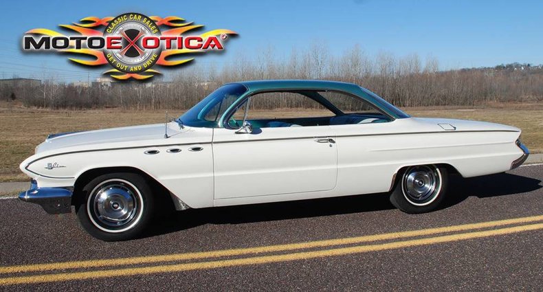 1961 Buick LeSabre | Motoexotica Classic Cars