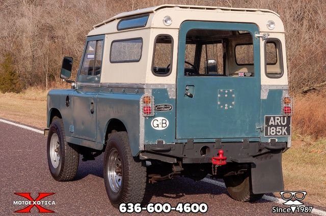 1972 Land Rover Defender | Motoexotica Classic Cars