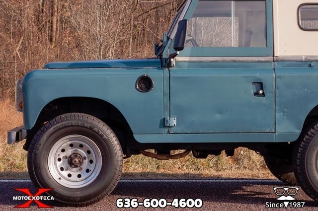 1972 Land Rover Defender | Motoexotica Classic Cars
