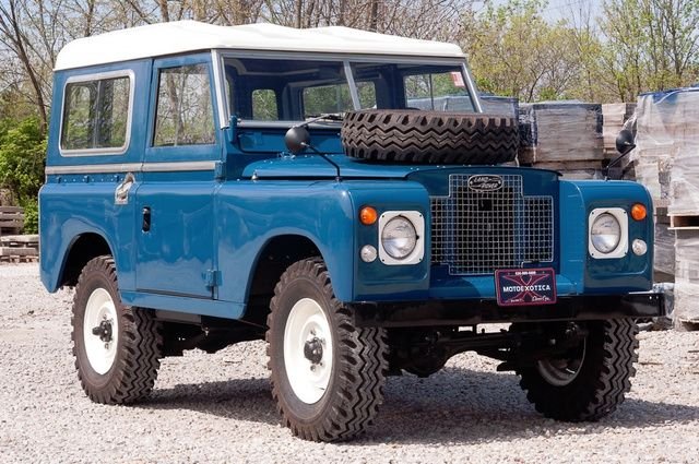 1973 Land Rover Series III | MotoExotica