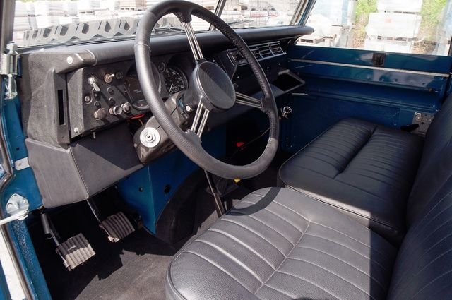 1973 Land Rover Series III | Motoexotica Classic Cars