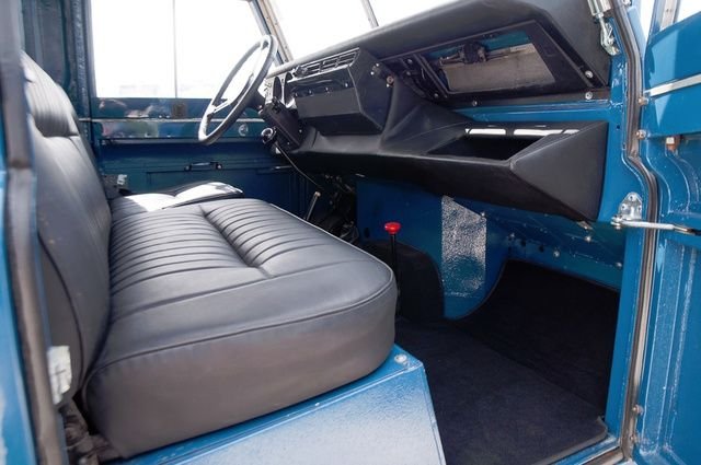 1973 Land Rover Series III | Motoexotica Classic Cars