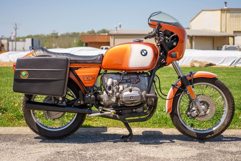 1975 BMW R90S | Motoexotica Classic Cars