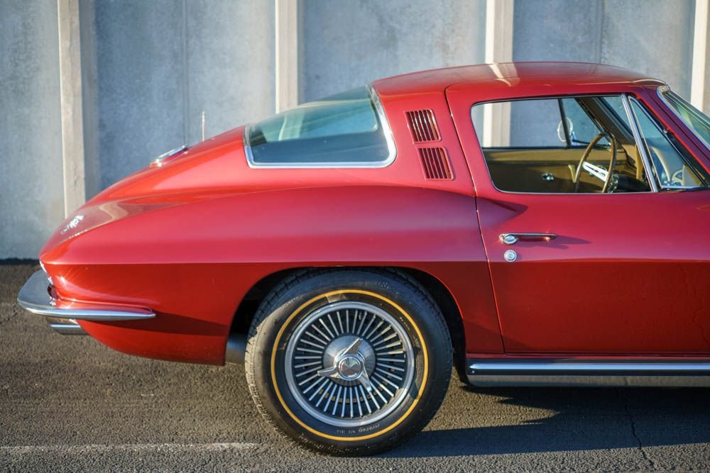 1965 chevrolet corvette coupe