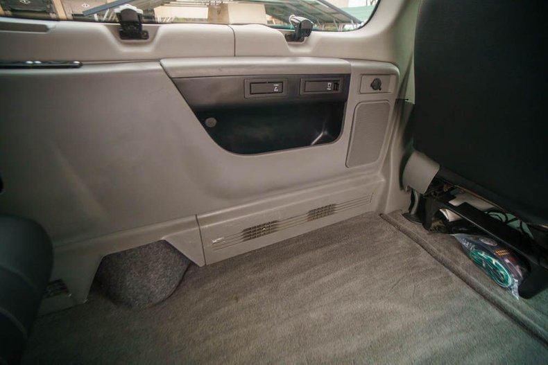 2007 Ford Econoline Wagon 96