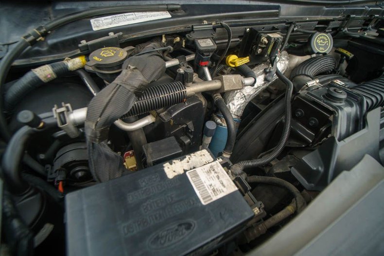 2007 Ford Econoline Wagon 132