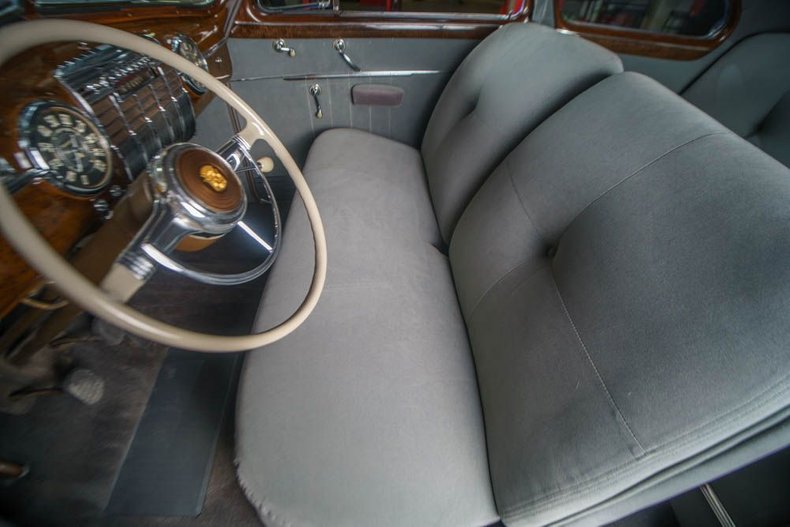1941 Cadillac Series 61 113