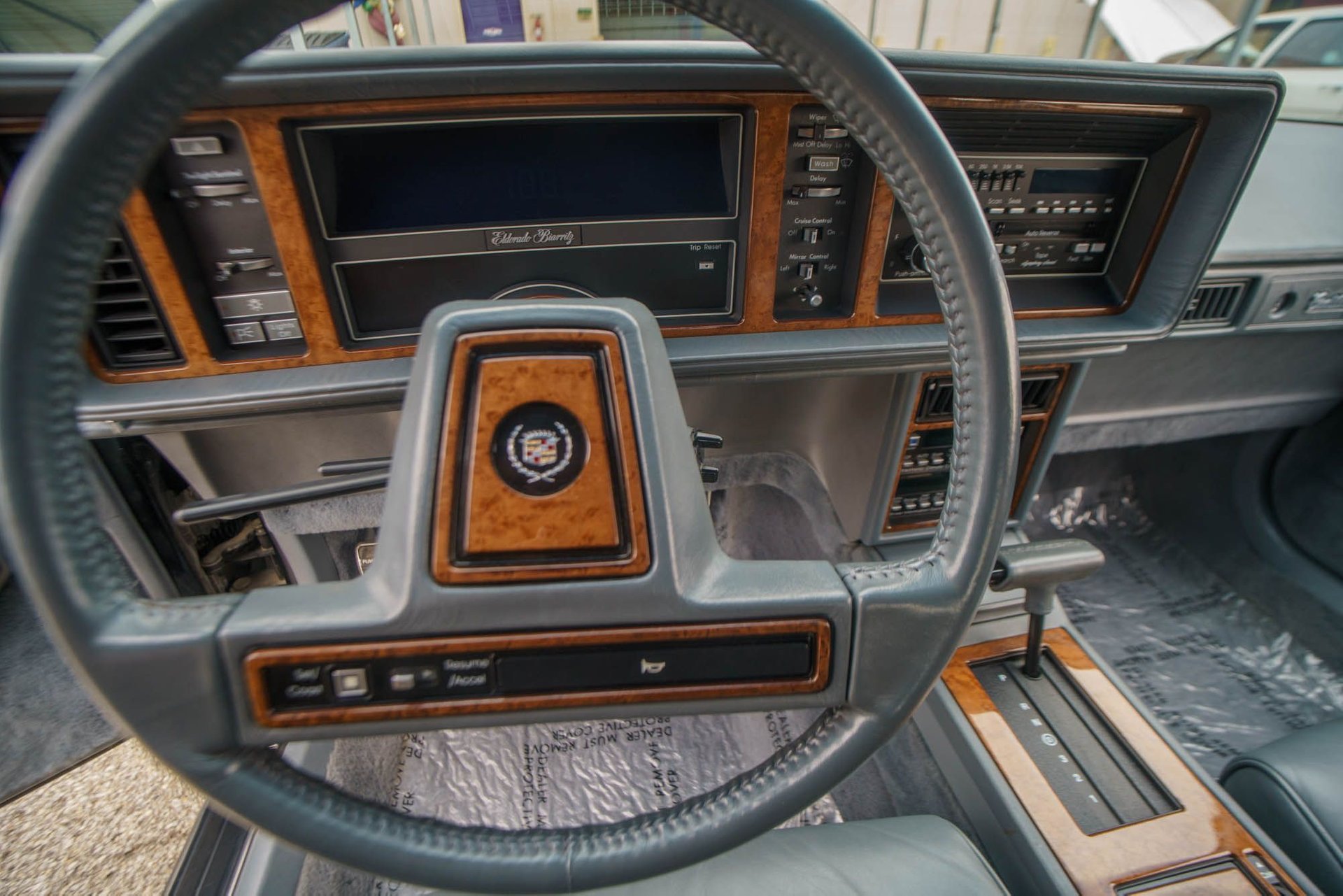 230108 | 1989 Cadillac Eldorado Biarritz | Motoexotica Classic Cars