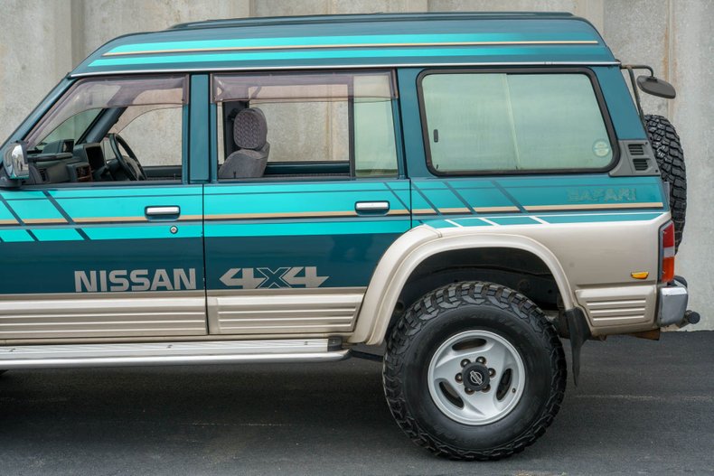 1996 Nissan Safari Patrol Kingsroad 37