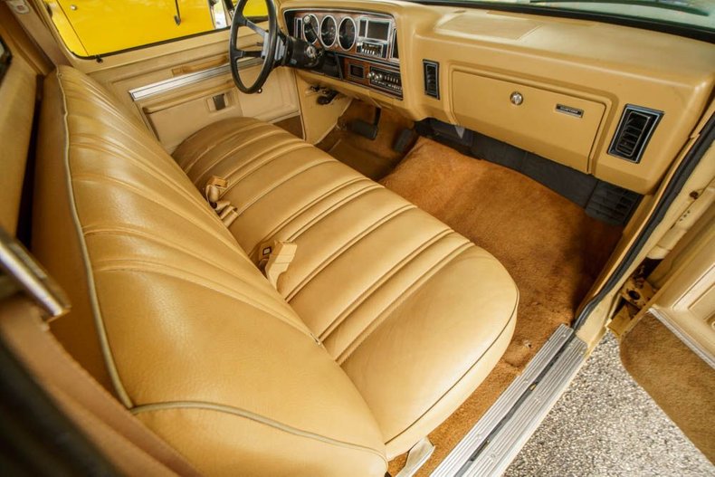1981 Dodge D150 Royal Half-ton 99
