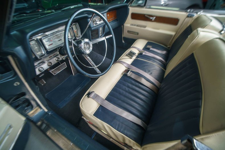 1963 Lincoln Continental 13