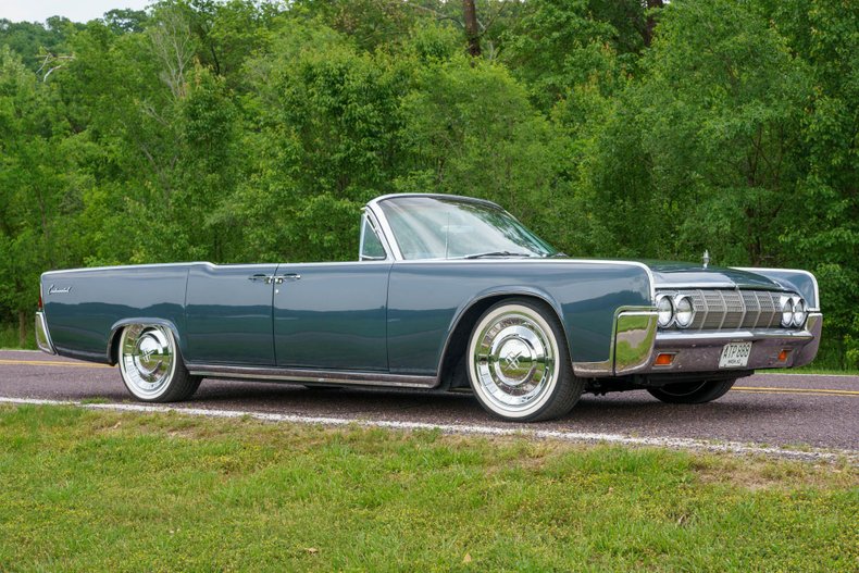 1963 Lincoln Continental 26