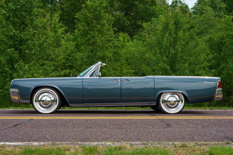 1963 Lincoln Continental 33