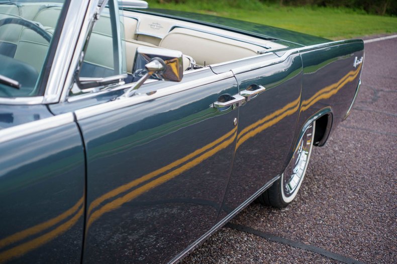 1963 Lincoln Continental 53
