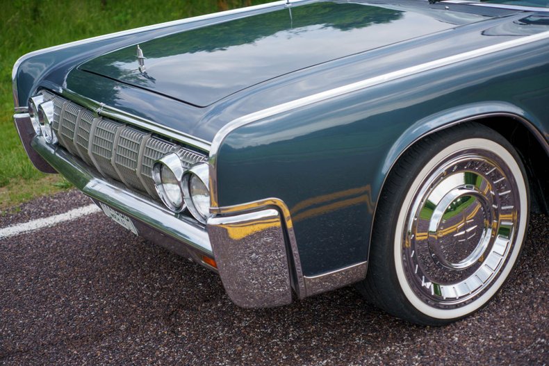 1963 Lincoln Continental 52