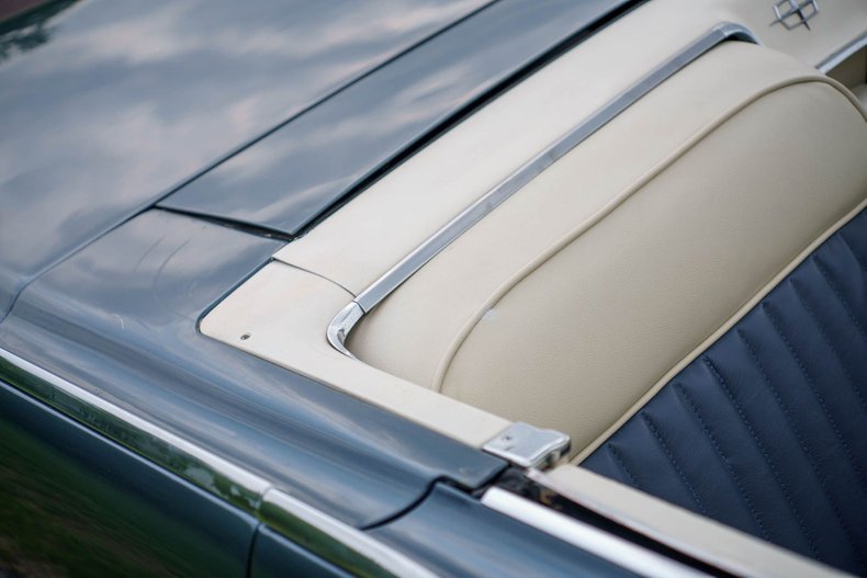1963 Lincoln Continental 64
