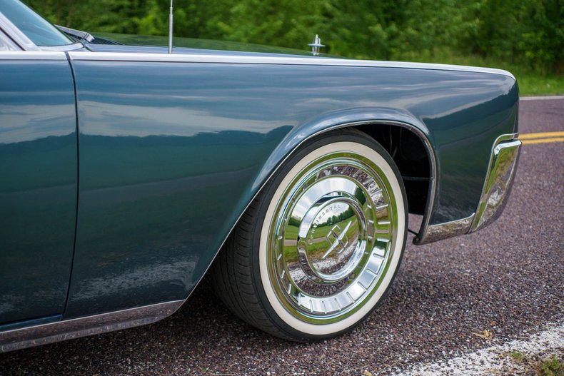 1963 Lincoln Continental 73