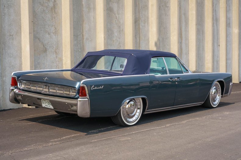 1963 Lincoln Continental 86