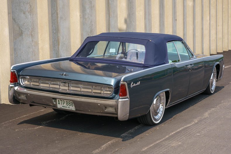 1963 Lincoln Continental 87