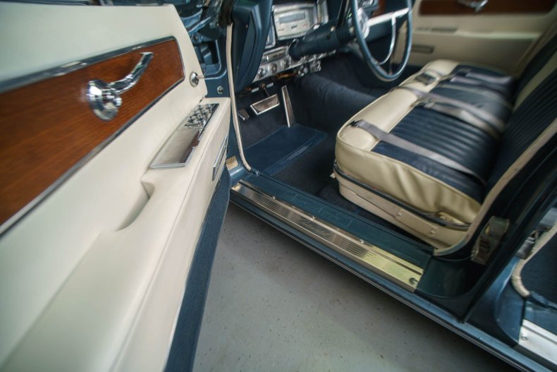 1963 Lincoln Continental 115