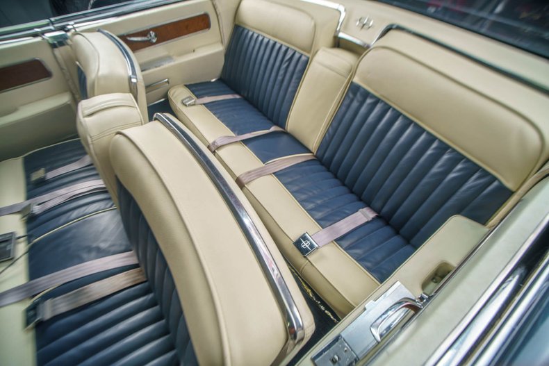 1963 Lincoln Continental 128