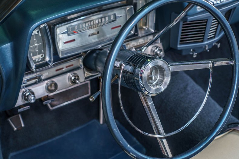 1963 Lincoln Continental 133