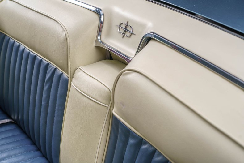 1963 Lincoln Continental 163