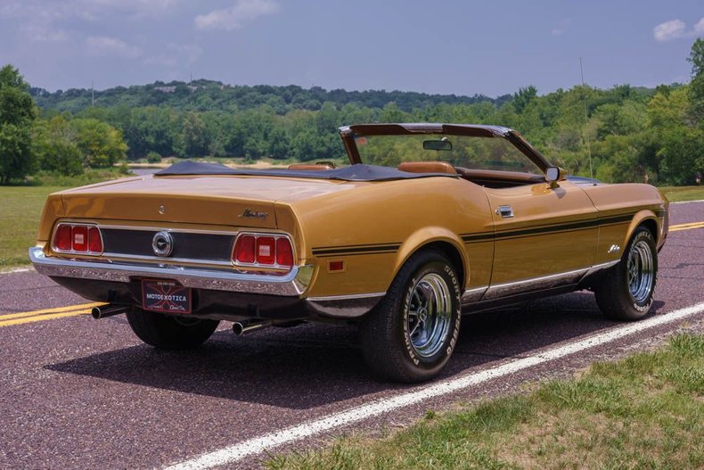 1973 Ford Mustang Convertible 3