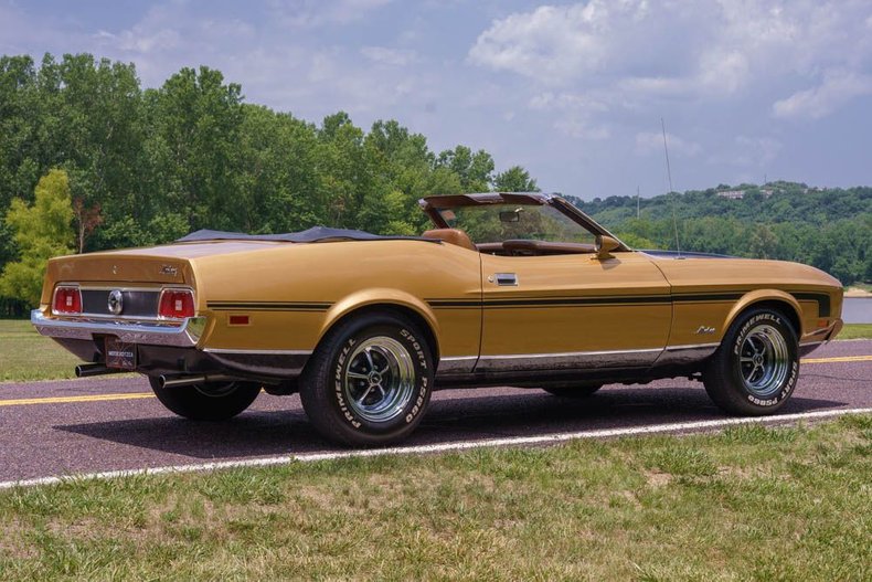 1973 Ford Mustang Convertible 27