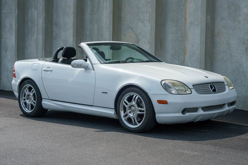 2001 Mercedes-Benz 320 | Motoexotica Classic Cars