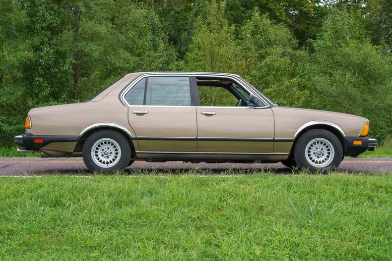 1984 BMW 733I 2