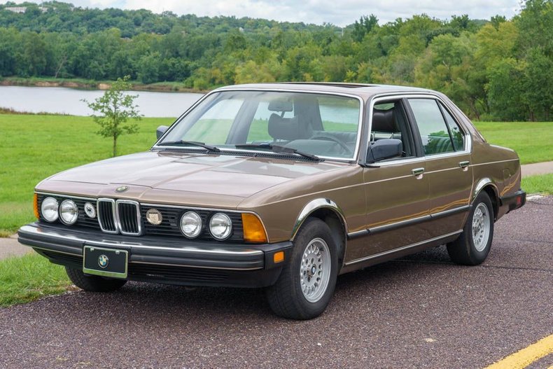 1984 BMW 733I 