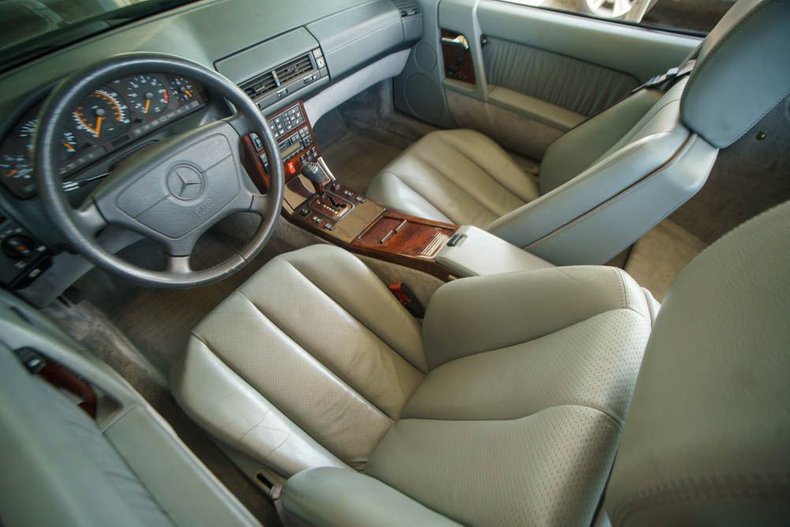 1995 Mercedes-Benz SL Class 9