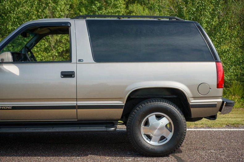 1999 chevrolet tahoe 2dr 4wd