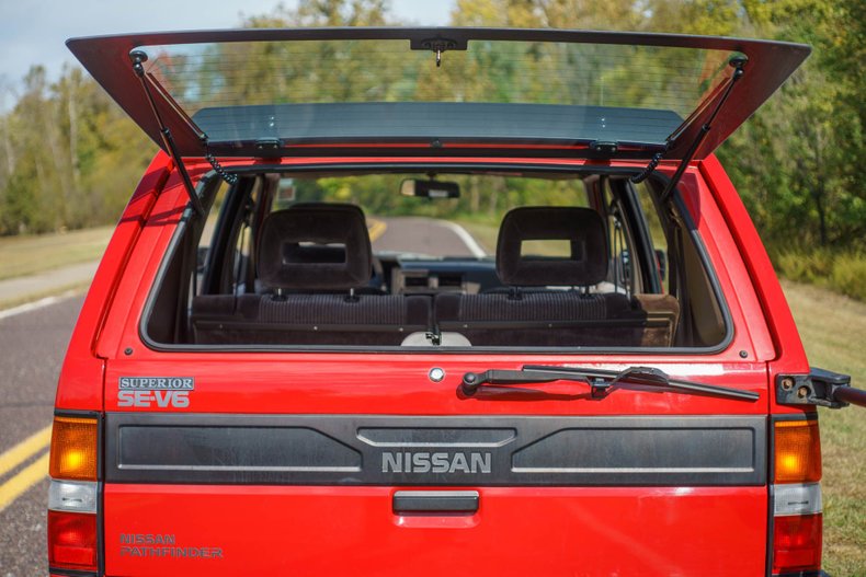 1991 Nissan Pathfinder 12