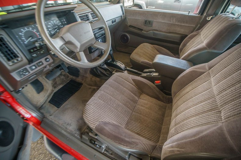 1991 Nissan Pathfinder 14
