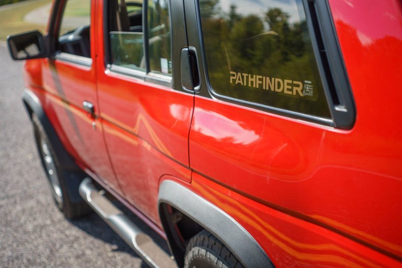 1991 Nissan Pathfinder 65