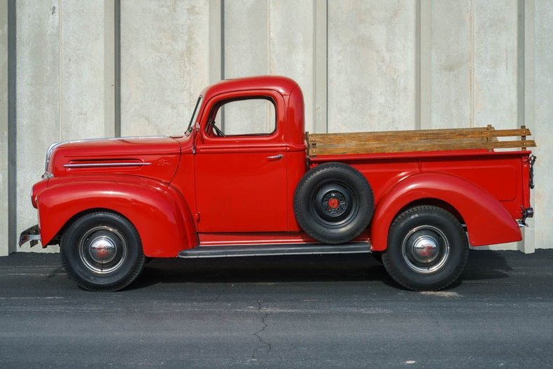 1947 Ford F1 30