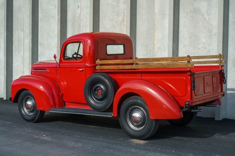 1947 Ford F1 29