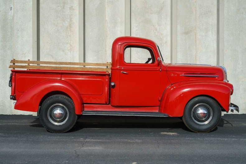 1947 Ford F1 26