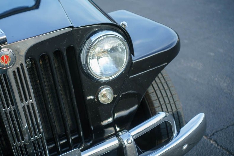 1950 Willys-Overland Jeepster 102