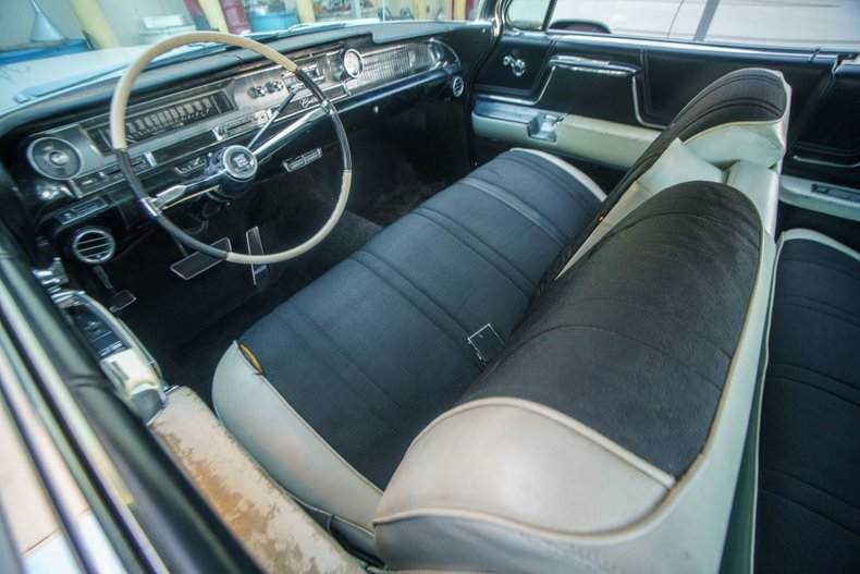 1962 Cadillac DeVille 13